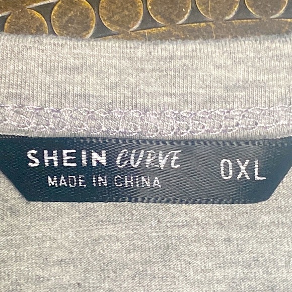 Shein 93% Cotton Soft Fray Tee Shirt Size 0XL - Picture 4 of 6